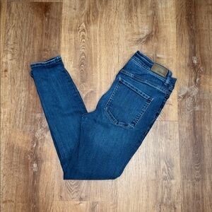 Women’s Blue Skinny Jeans - Classic Dark Wash Express Jeans